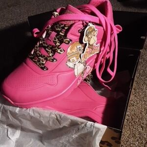 Pink Women's Fashion Sneakers - Bold Pink Lace-Up
